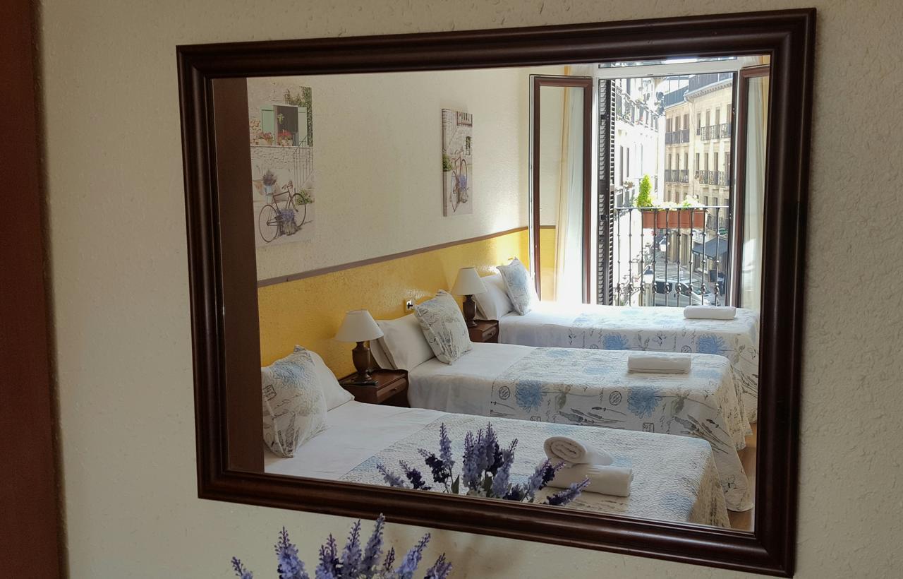 Pension Ibai San Sebastián Esterno foto